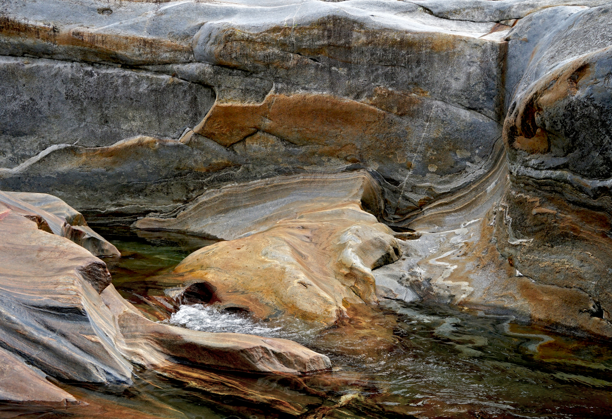Valle Verzasca 1 / Schweiz